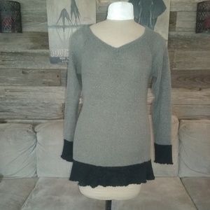 Avatar V-Neck Soft Sweater Size Large